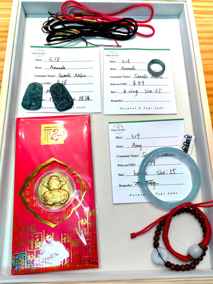 Sanabs Nolion Special Link from Velora Jewelry